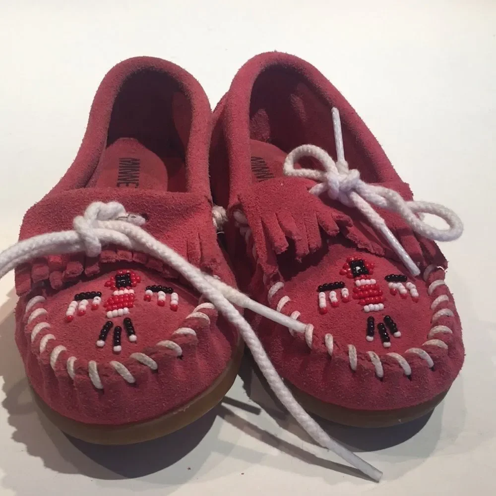 Minnetonka Leather Beaded Moccasin Toddler Size 11